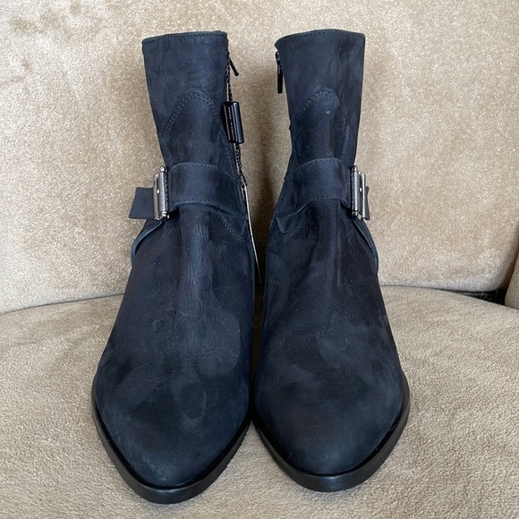 Brand New Avellini Genuine Leather Black Heeled Zipper Ankle Boots Made in Italy - Picture 3 of 15